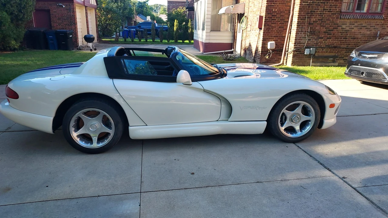 1996 Dodge Viper 2nd Gen - Image 13 of 31