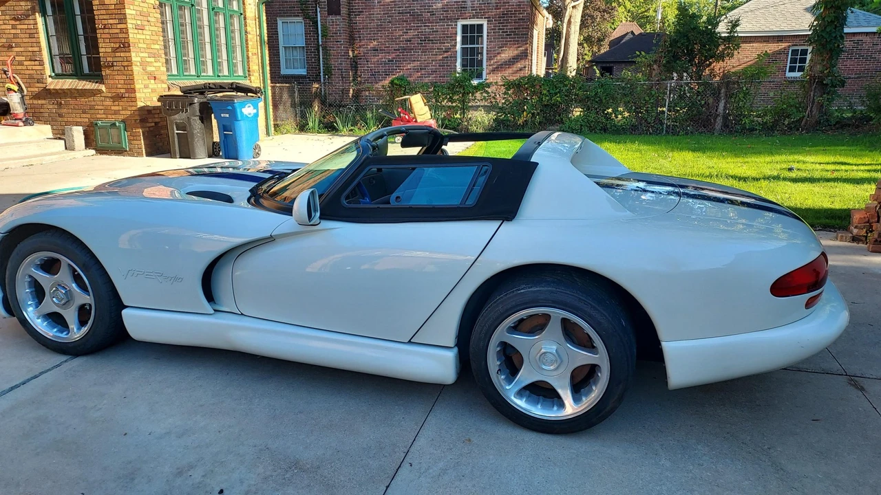 1996 Dodge Viper 2nd Gen - Image 20 of 31