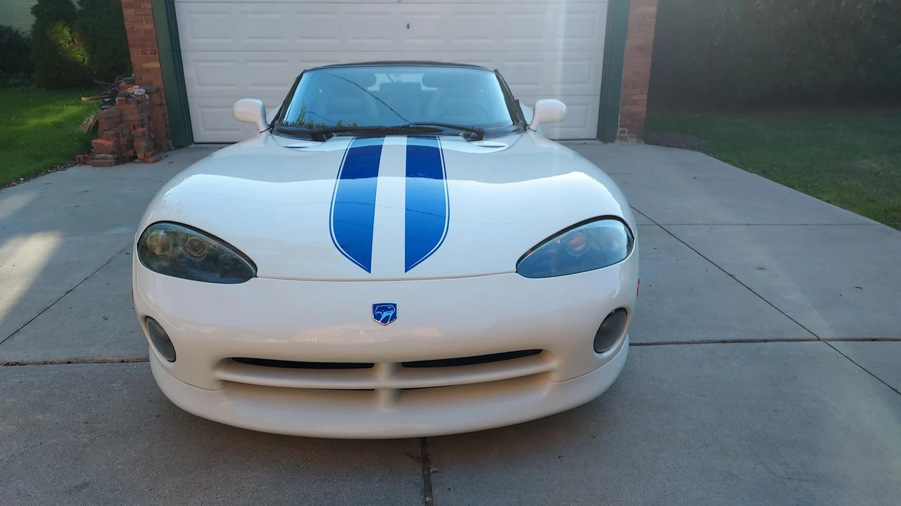 1996 Dodge Viper 2nd Gen - Image 29 of 31