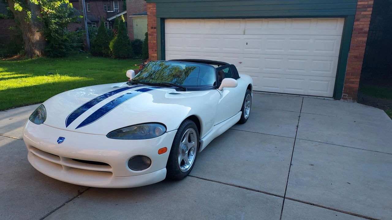 1996 Dodge Viper 2nd Gen - Image 5 of 31