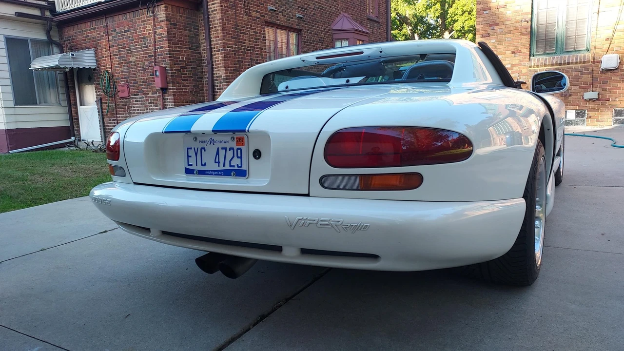 1996 Dodge Viper 2nd Gen - Image 16 of 31