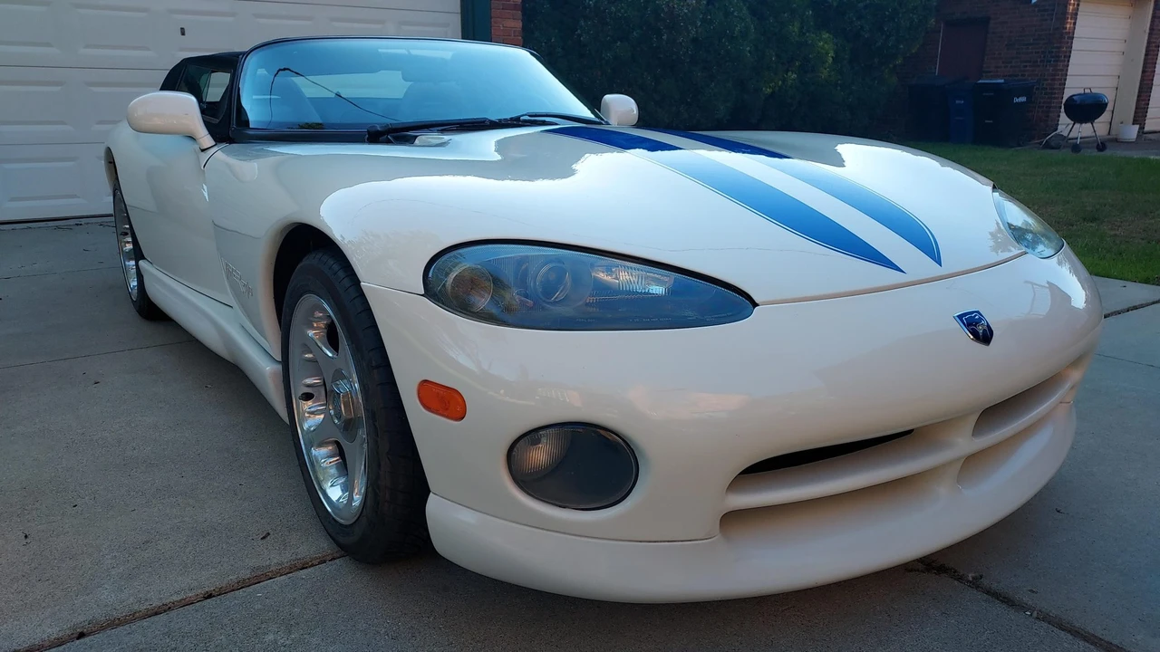 1996 Dodge Viper 2nd Gen - Image 9 of 31