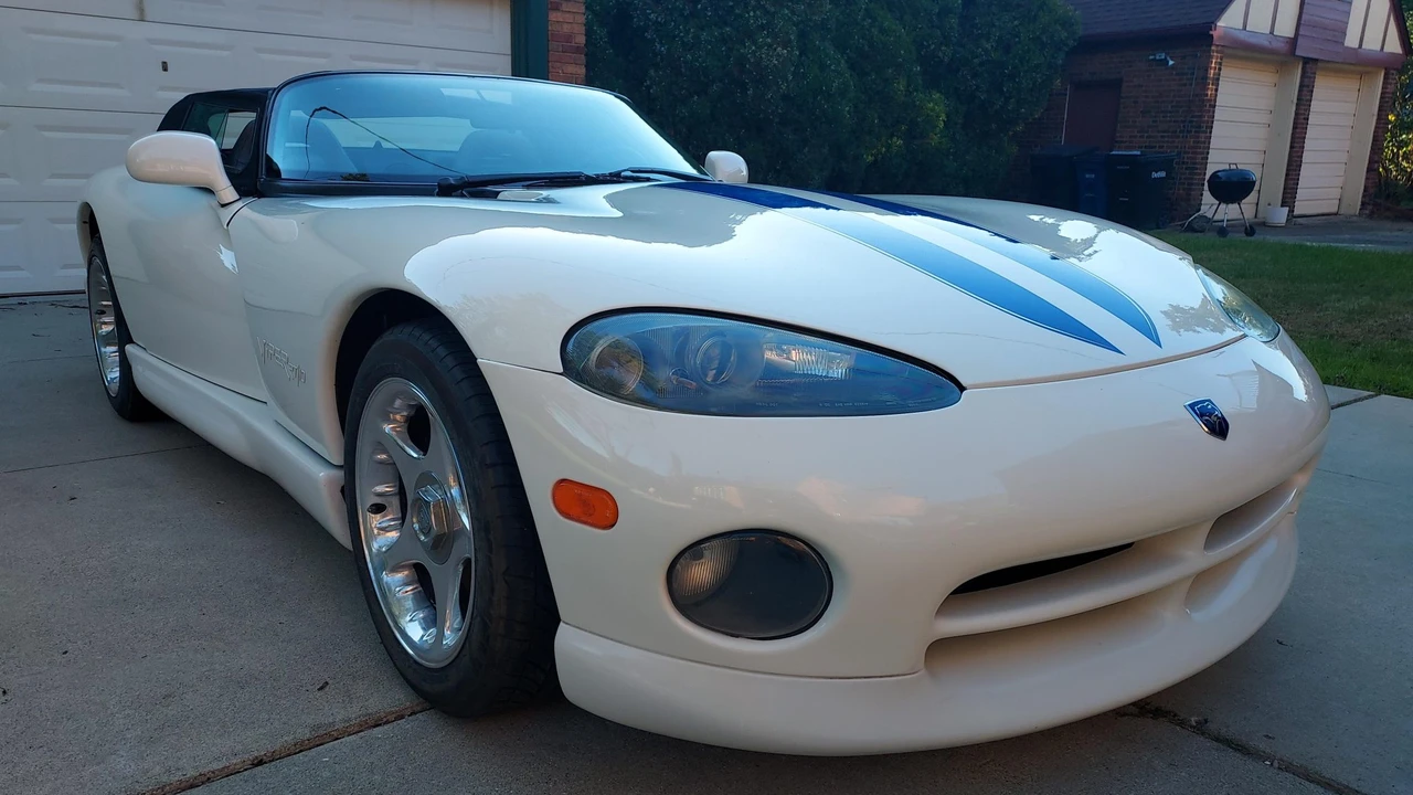 1996 Dodge Viper 2nd Gen - Image 10 of 31