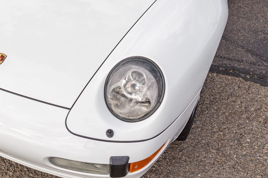 1996 Porsche 993 Carrera - Image 14 of 31