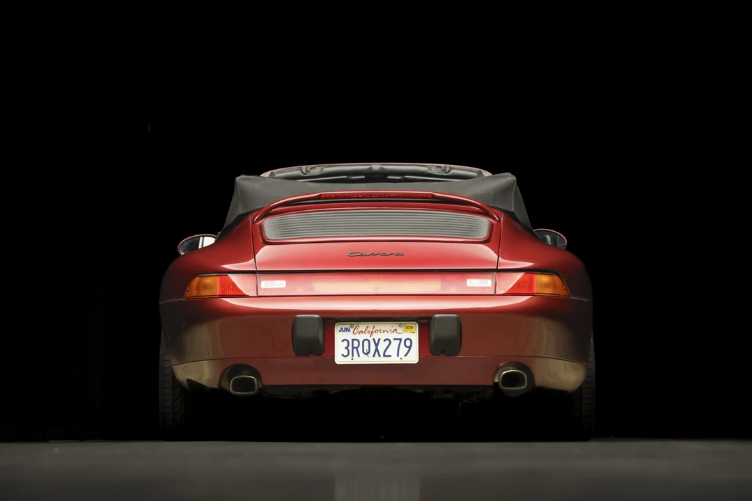 1996 Porsche 993 Carrera - Image 15 of 31