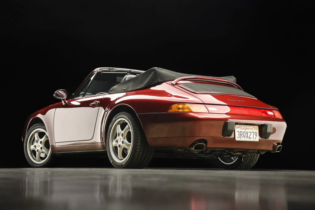 1996 Porsche 993 Carrera - Image 12 of 31
