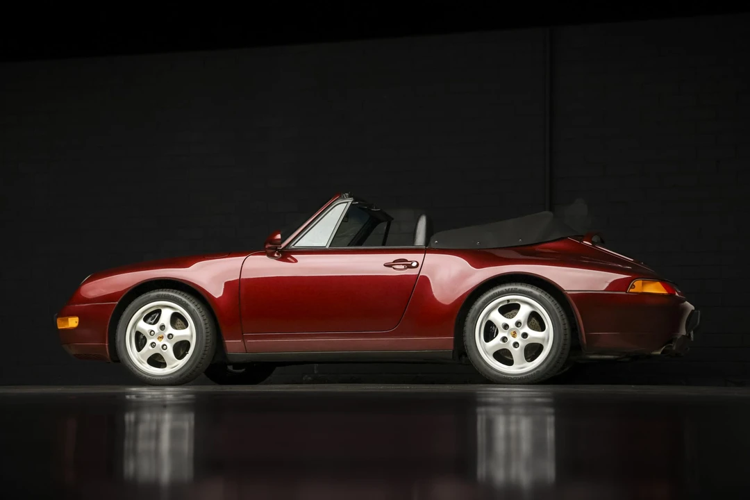 1996 Porsche 993 Carrera - Image 9 of 31