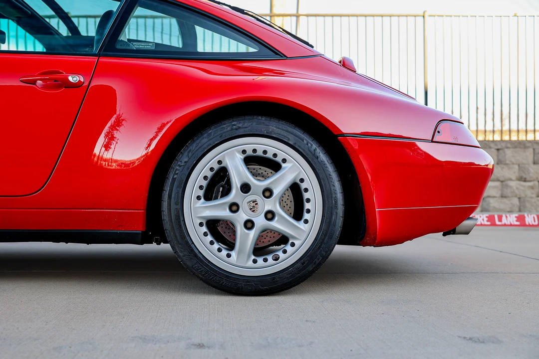 1996 Porsche 993 Carrera - Image 25 of 31