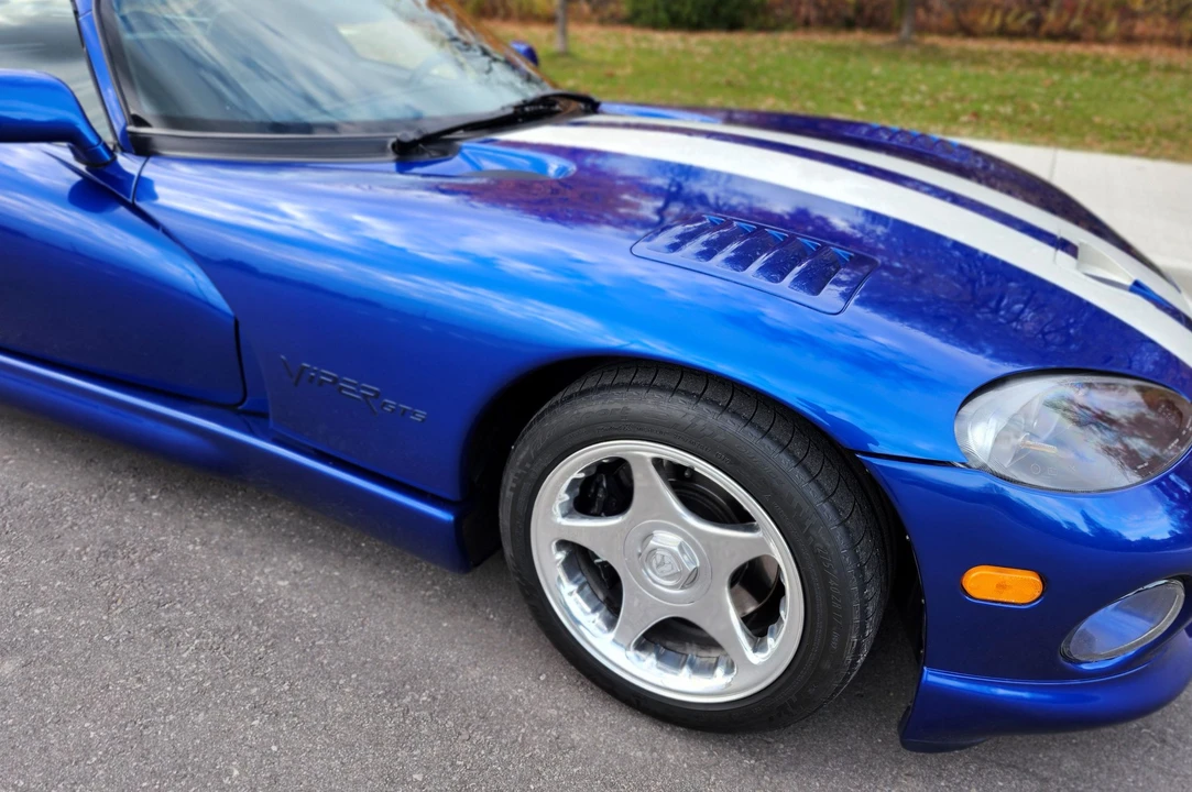 1997 Dodge Viper GTS 2nd Gen - Image 24 of 31