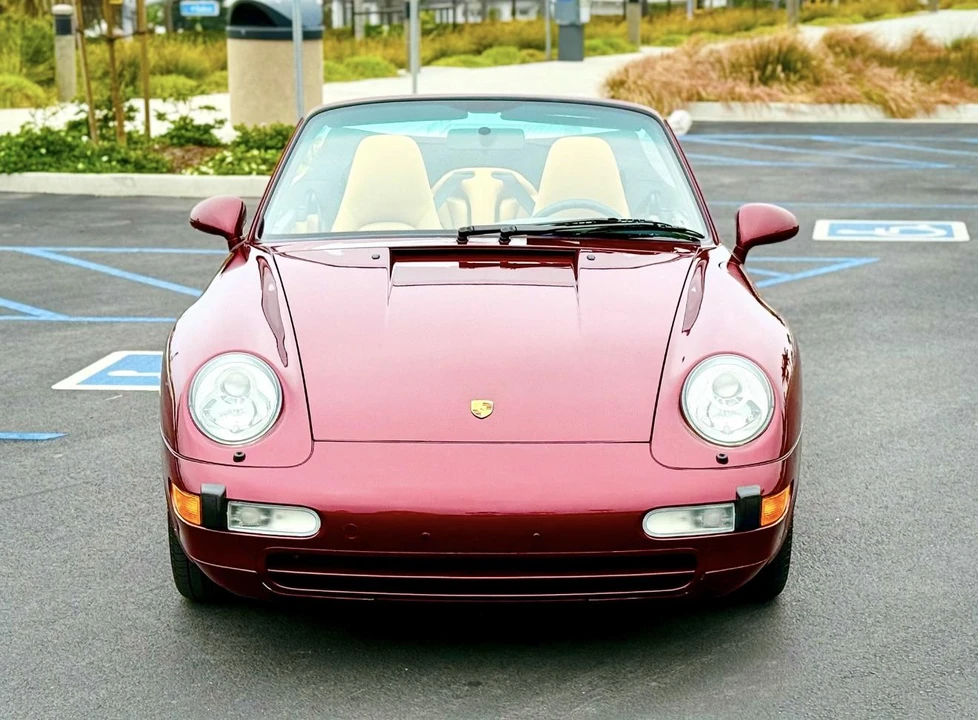 1997 Porsche 993 Carrera 4 - Image 21 of 31