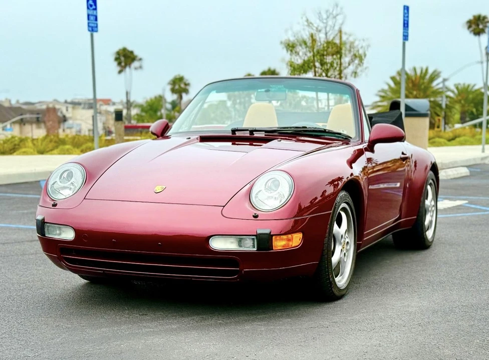 1997 Porsche 993 Carrera 4 - Image 22 of 31