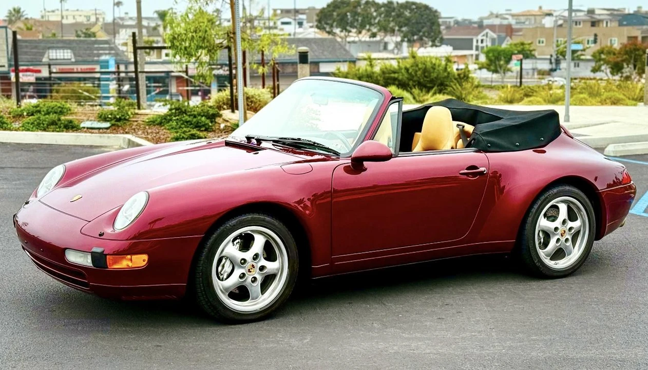 1997 Porsche 993 Carrera 4 - Image 27 of 31