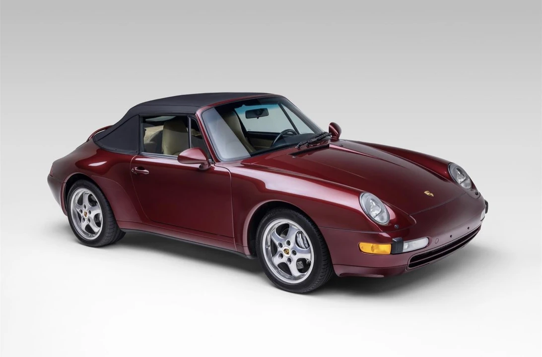 1997 Porsche 993 Carrera 4 - Image 17 of 31