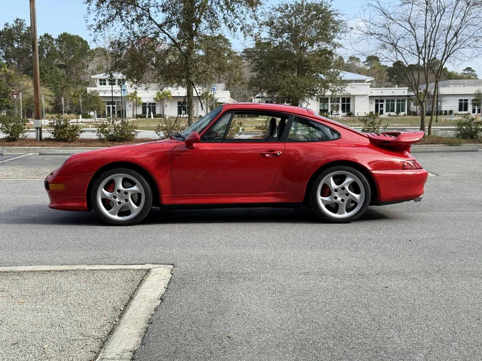 1997 Porsche 993 Carrera 4S - Image 10 of 31
