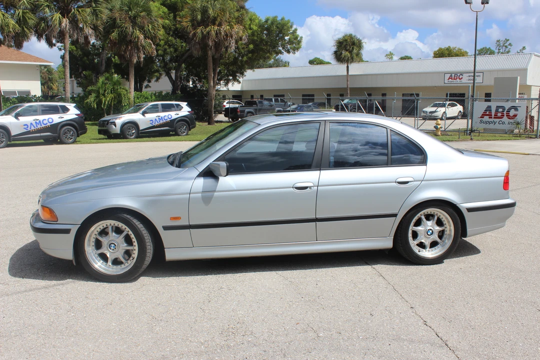 1998 BMW E39 540i - Image 20 of 31