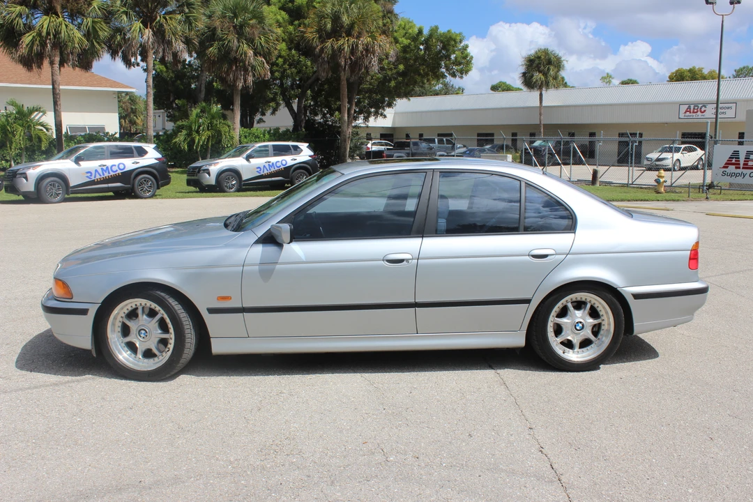 1998 BMW E39 540i - Image 22 of 31