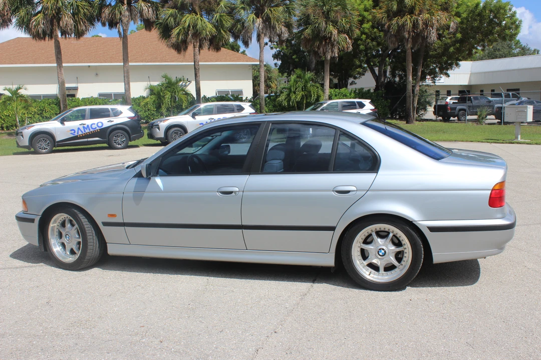1998 BMW E39 540i - Image 27 of 31