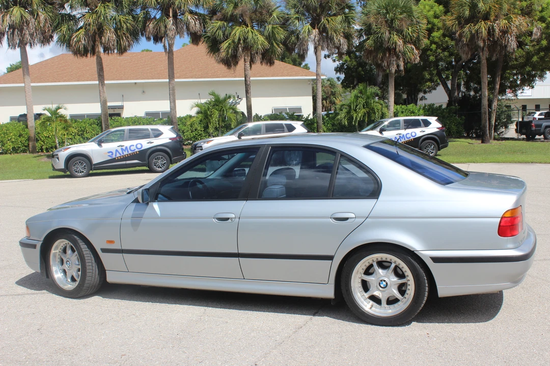 1998 BMW E39 540i - Image 28 of 31