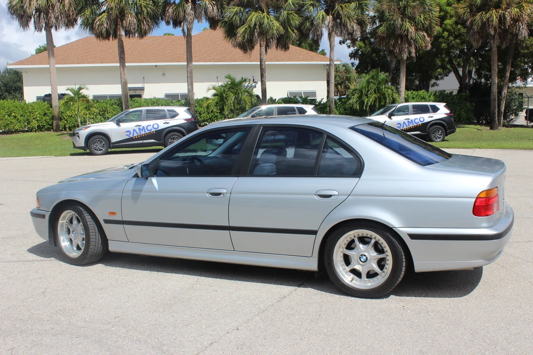 1998 BMW E39 540i - Image 29 of 31