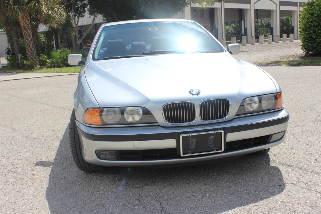 1998 BMW E39 540i - Image 8 of 31