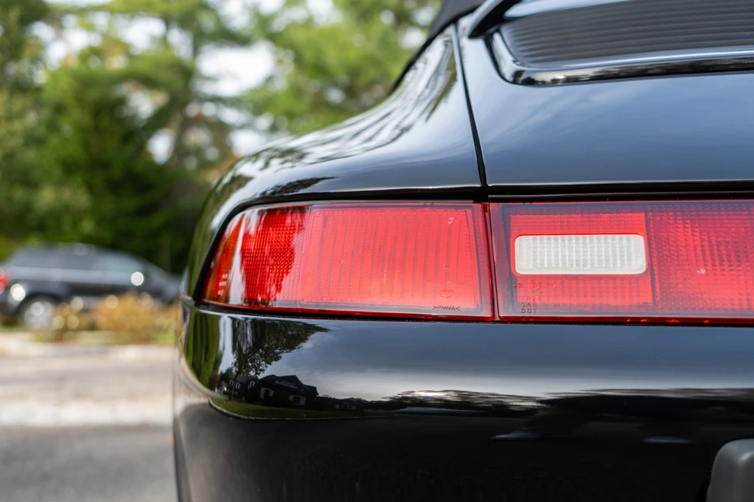 1998 Porsche 993 Carrera - Image 27 of 31
