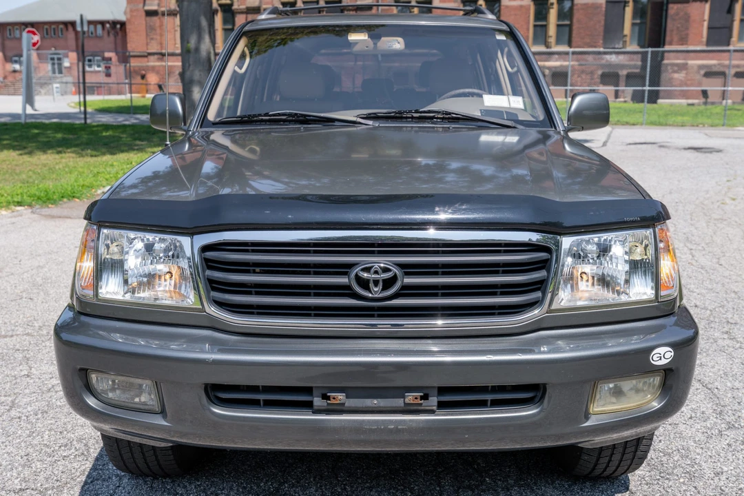 2001 Toyota J100 Land Cruiser - Image 12 of 31