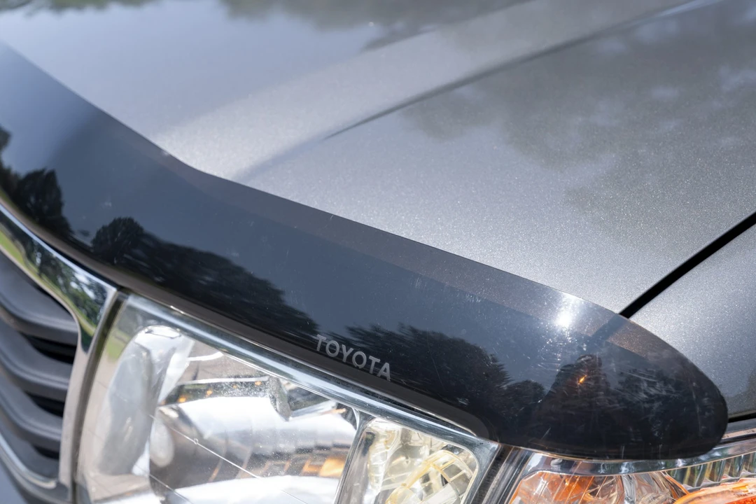 2001 Toyota J100 Land Cruiser - Image 15 of 31