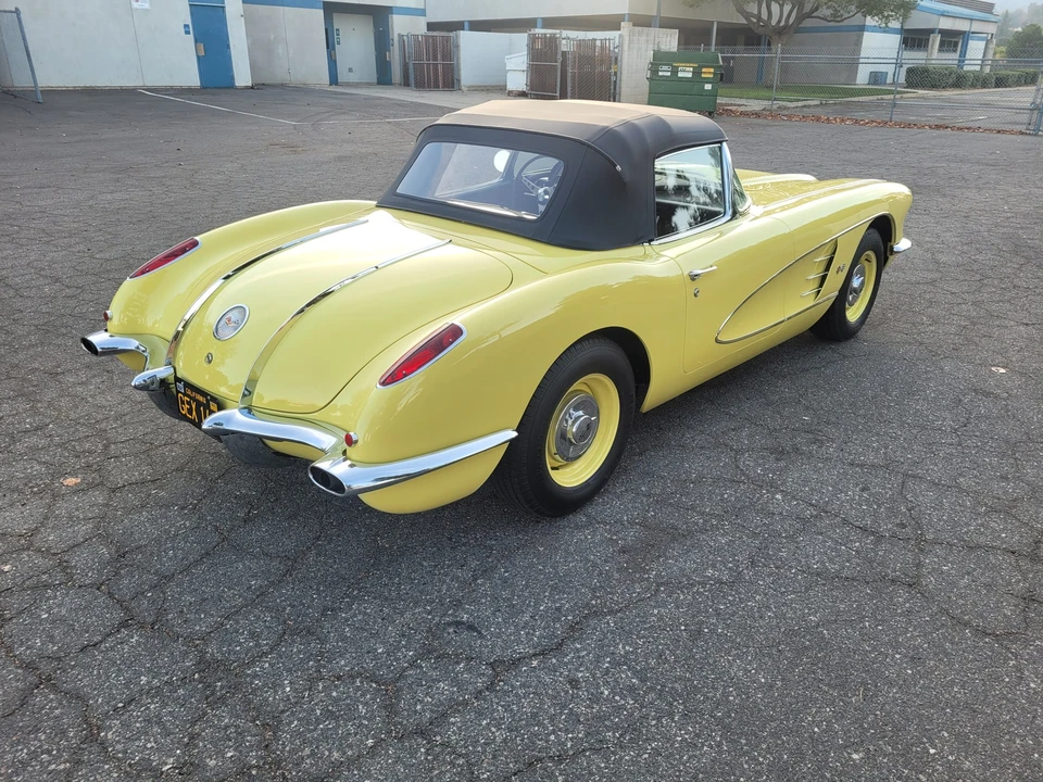 1958 Chevrolet Corvette C1 - Image 16 of 31