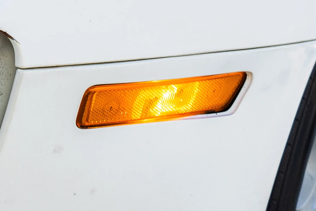 1987 Porsche 944 - Image 13 of 31