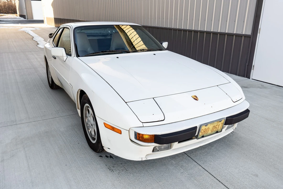 1987 Porsche 944 - Image 4 of 31