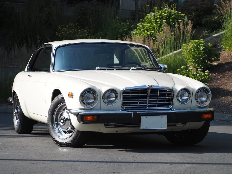 1975 Jaguar XJ Coupe - Image 11 of 31