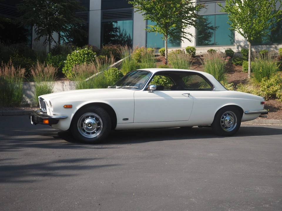 1975 Jaguar XJ Coupe - Image 6 of 31