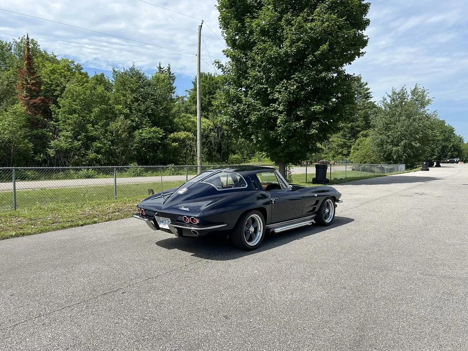 1963 Chevrolet Corvette C2 - Image 12 of 31