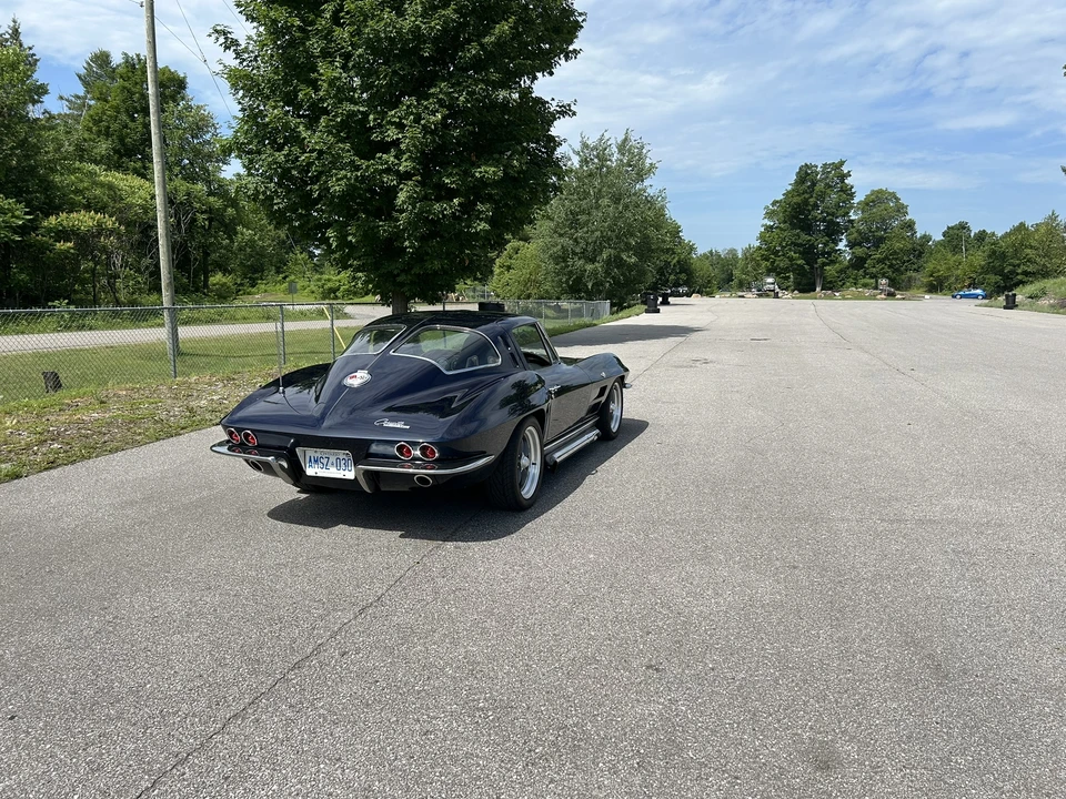1963 Chevrolet Corvette C2 - Image 15 of 31