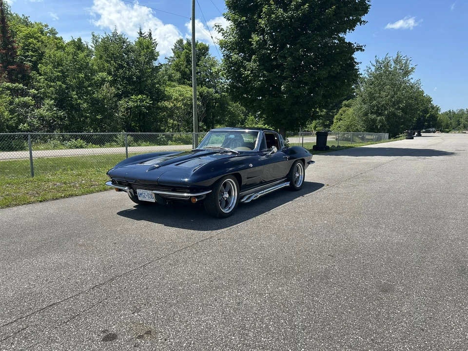 1963 Chevrolet Corvette C2 - Image 9 of 31