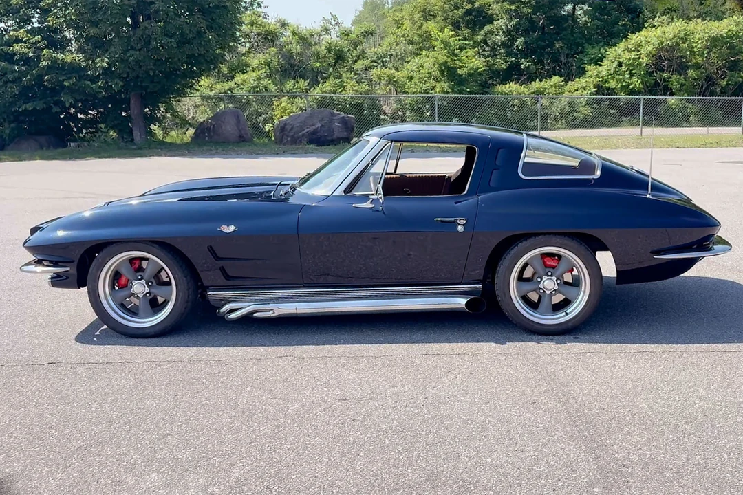 1963 Chevrolet Corvette C2 - Image 8 of 31