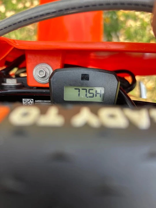 KTM - Image 8 of 9
