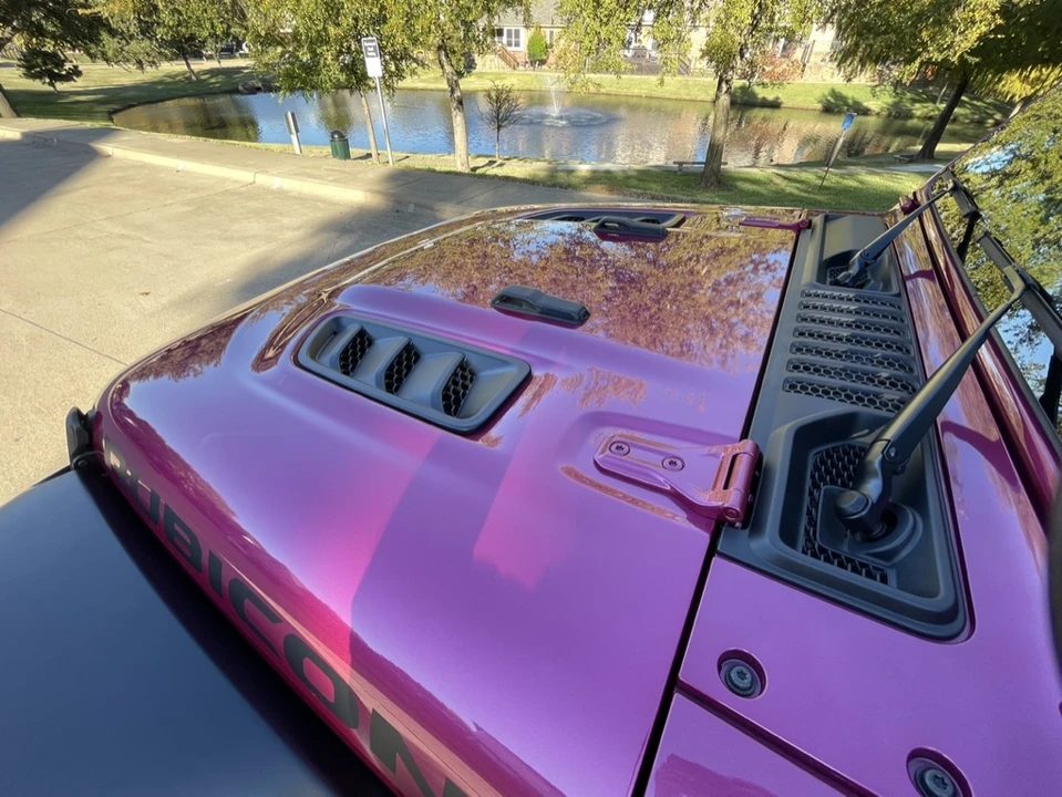 2024 Jeep JL Wrangler - Image 21 of 31