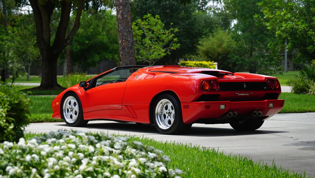 1997 Lamborghini Diablo VT - Image 30 of 31