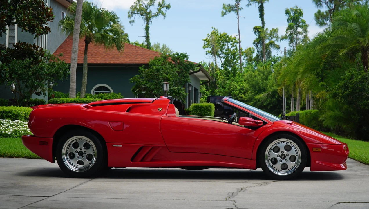 1997 Lamborghini Diablo VT - Image 16 of 31