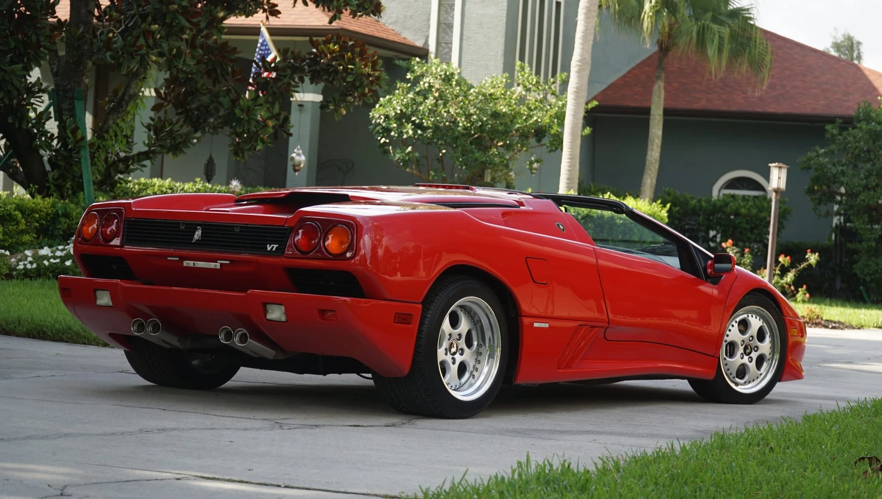 1997 Lamborghini Diablo VT - Image 18 of 31