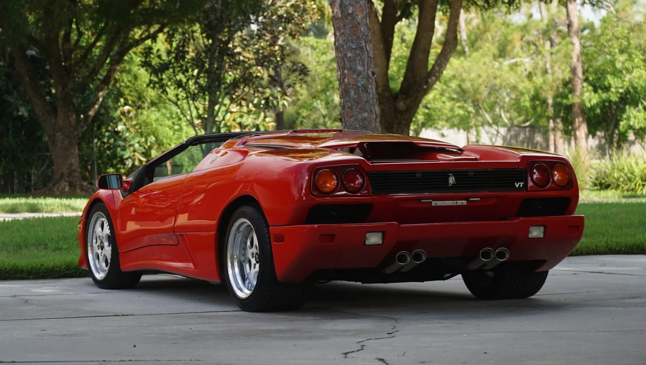 1997 Lamborghini Diablo VT - Image 28 of 31