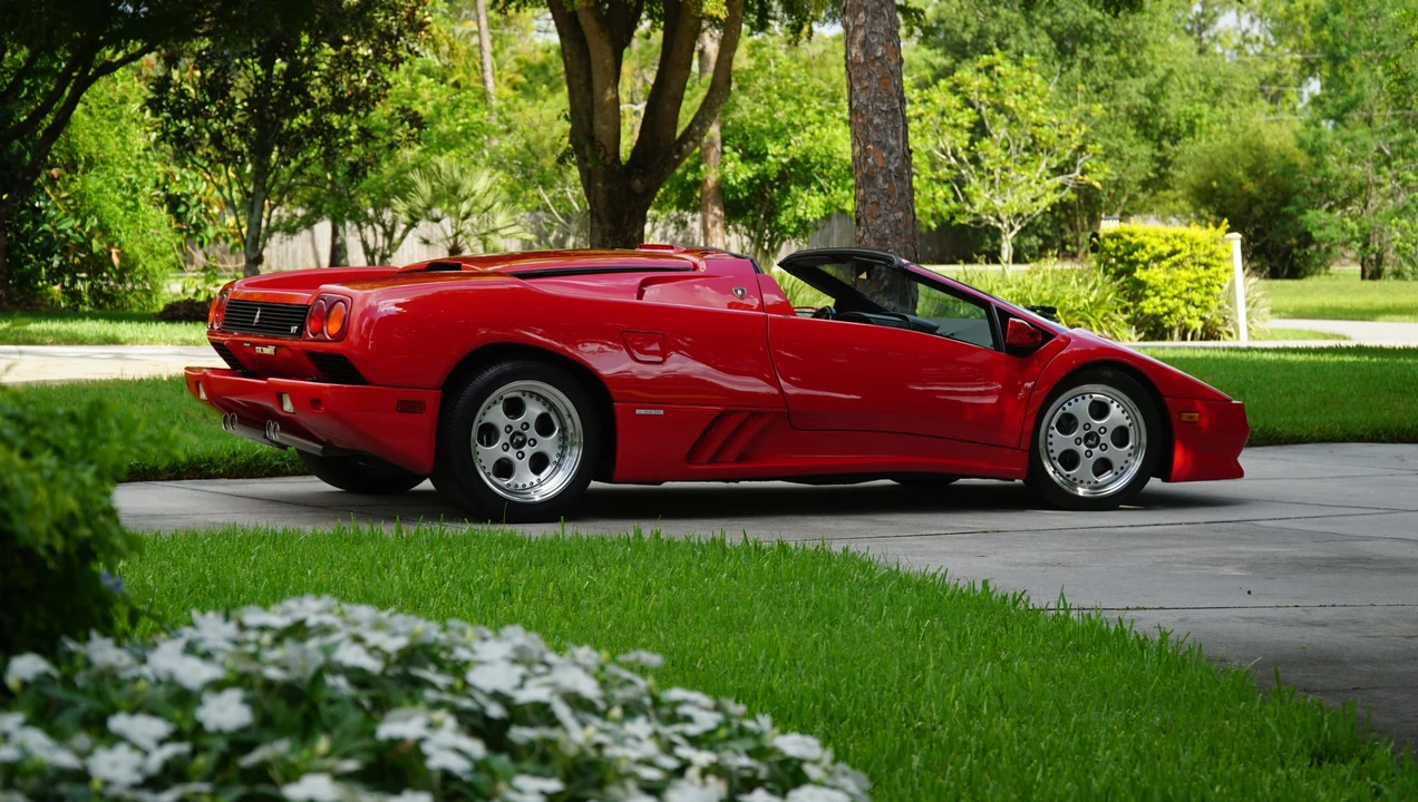 1997 Lamborghini Diablo VT - Image 17 of 31