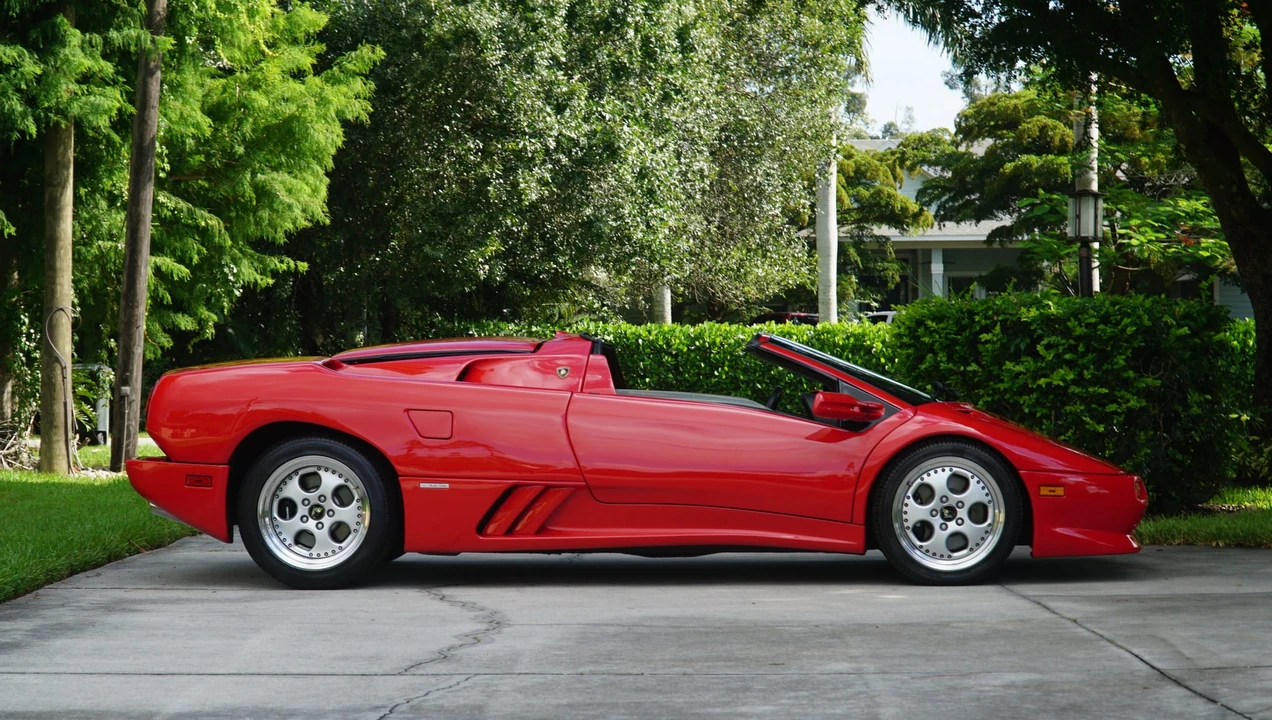 1997 Lamborghini Diablo VT - Image 15 of 31