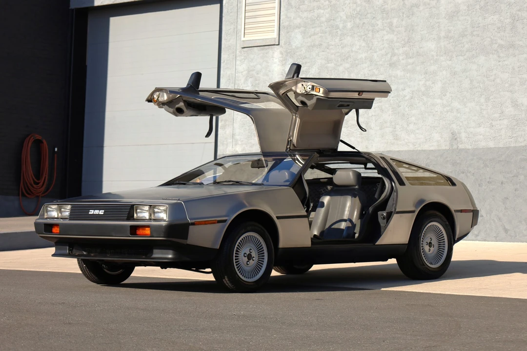 1983 DeLorean DMC-12 - Image 29 of 31
