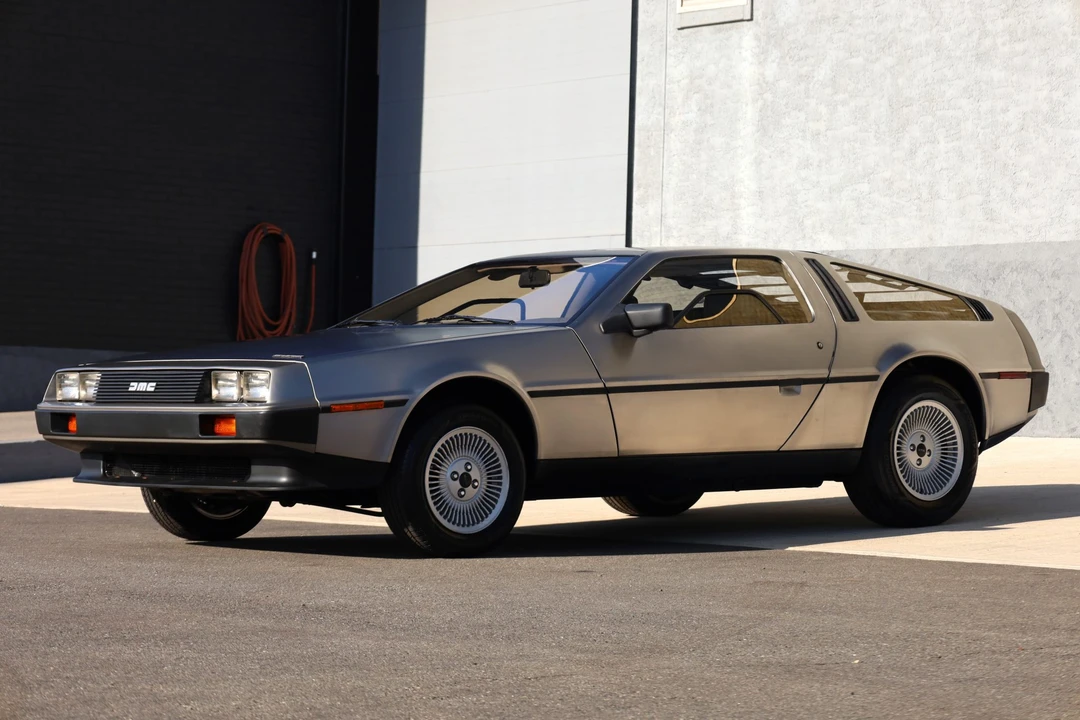 1983 DeLorean DMC-12 - Image 15 of 31