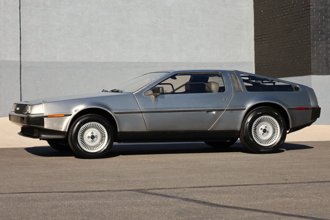 1983 DeLorean DMC-12 - Image 14 of 31