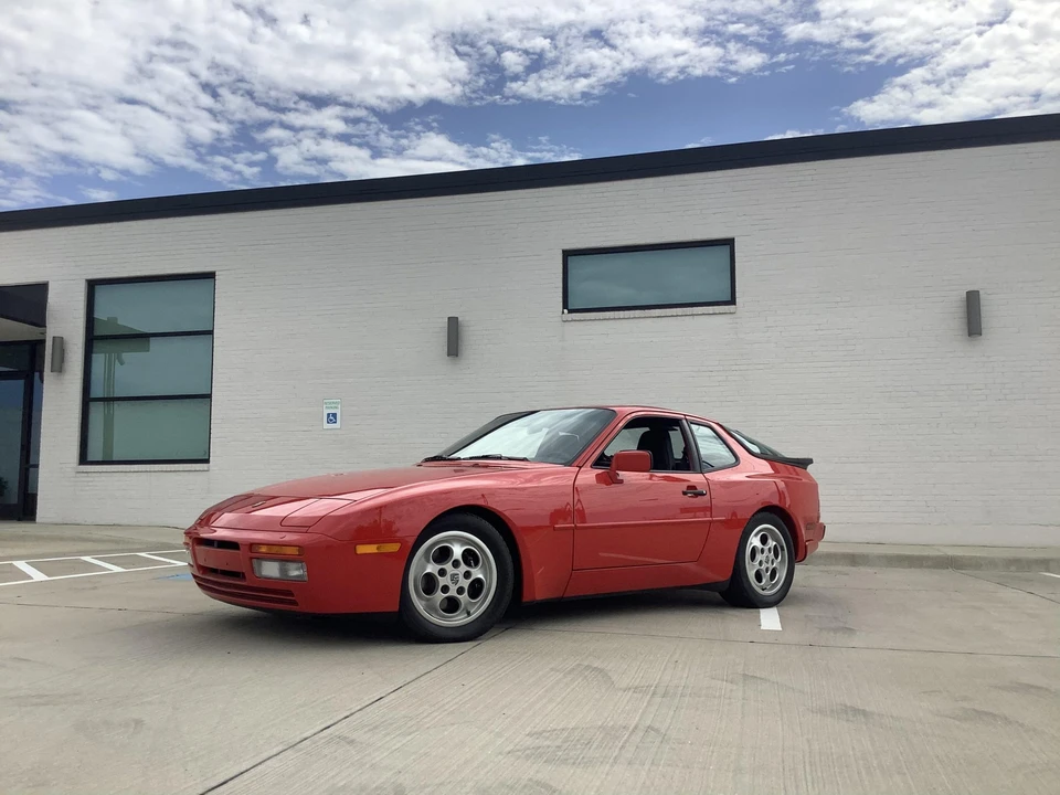 1988 Porsche 944 Turbo - Image 11 of 31