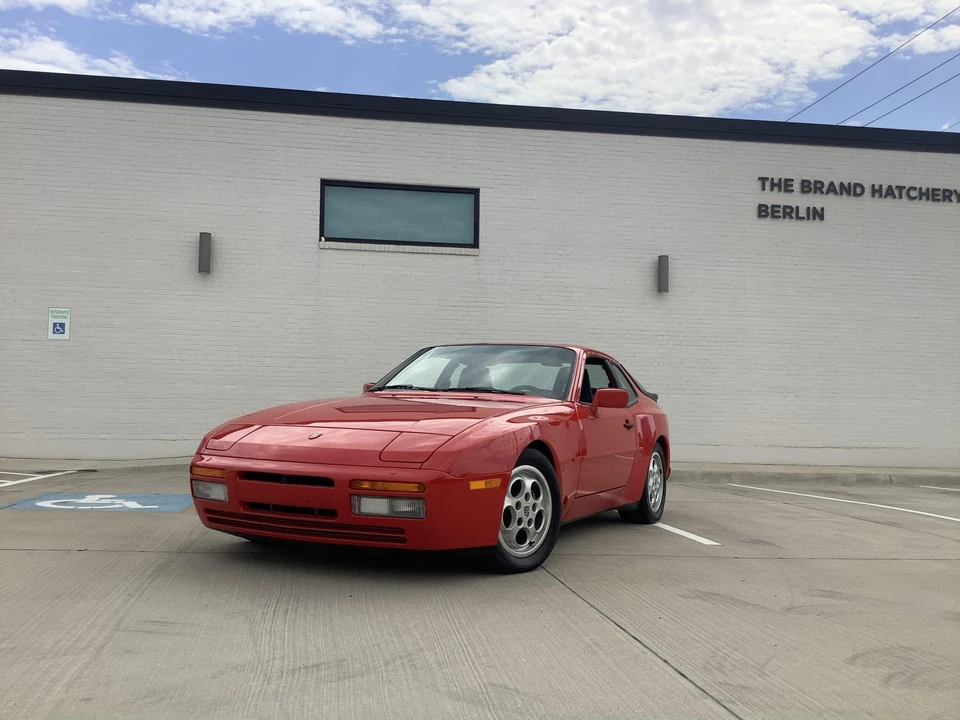 1988 Porsche 944 Turbo - Image 4 of 31