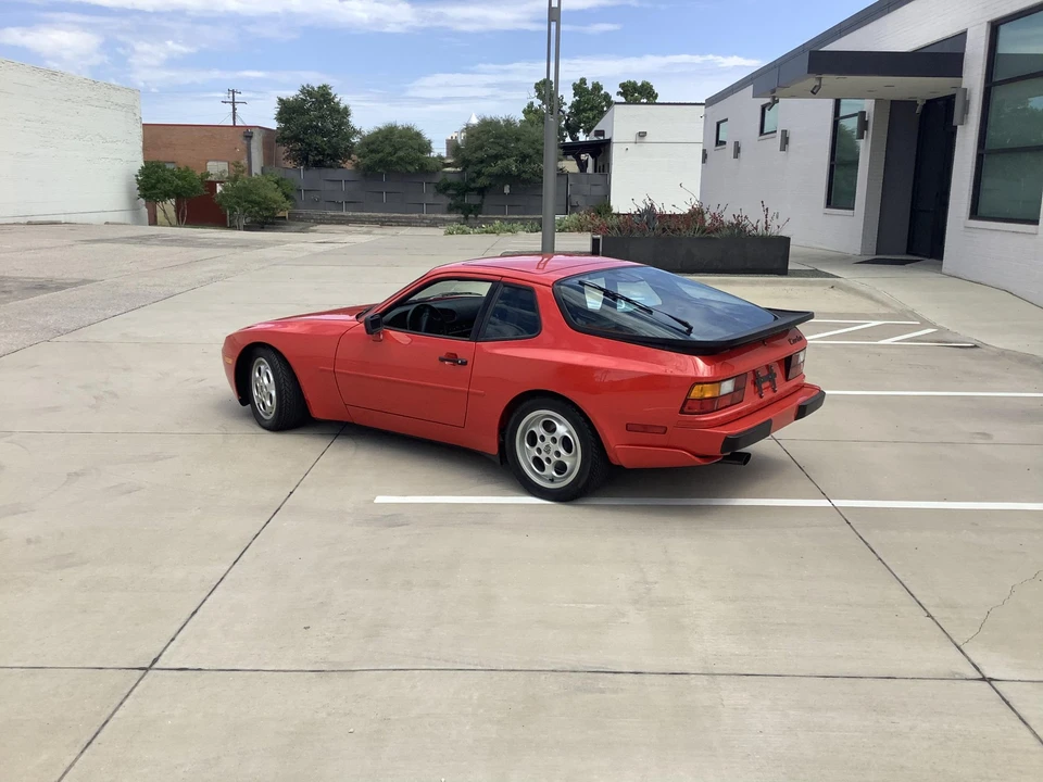 1988 Porsche 944 Turbo - Image 23 of 31